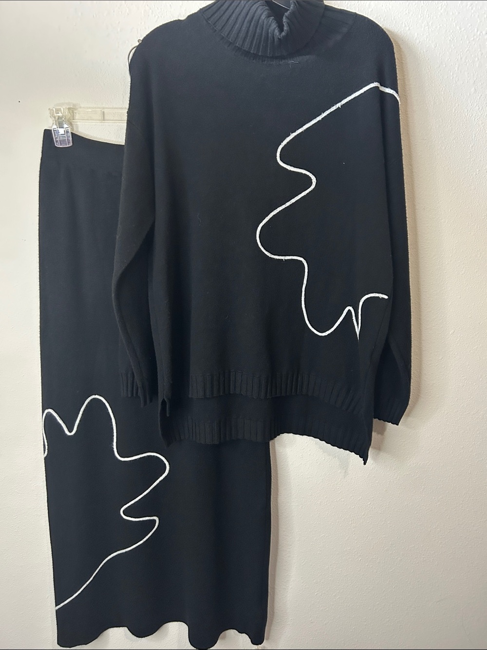 Black Turtleneck Sweater Set with White Outline Detail